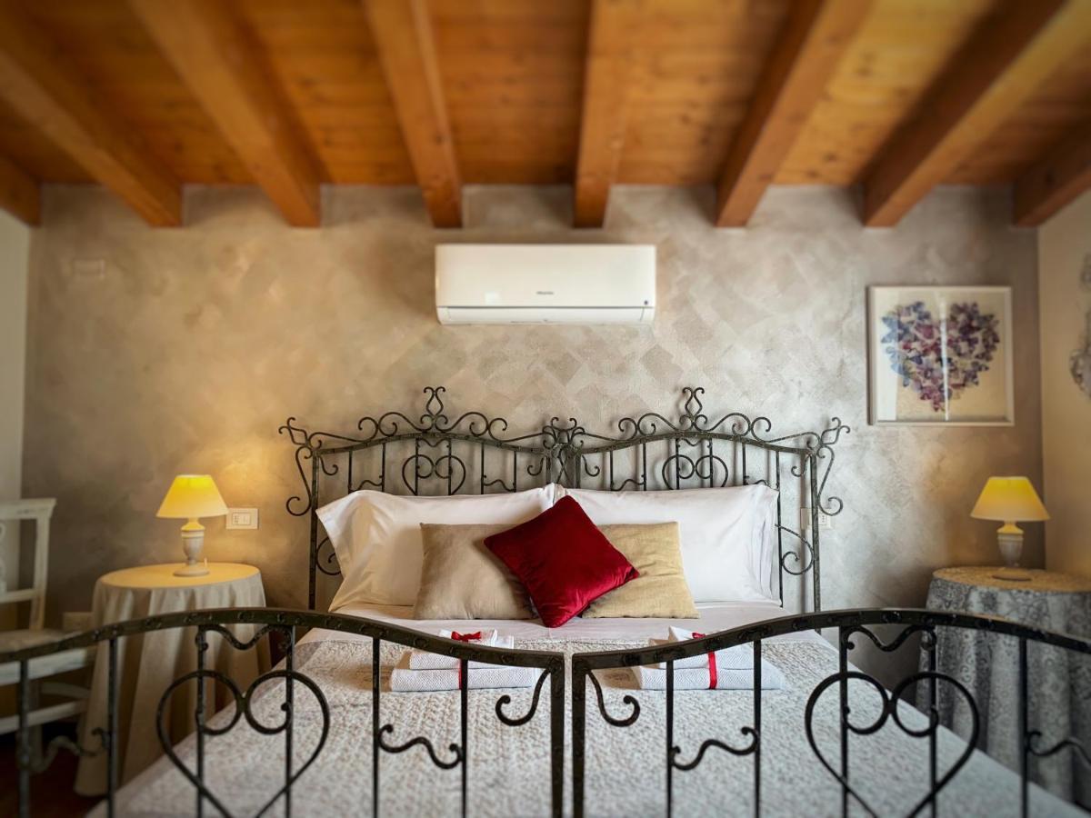 Casa Danema Appartement Sirmione Buitenkant foto