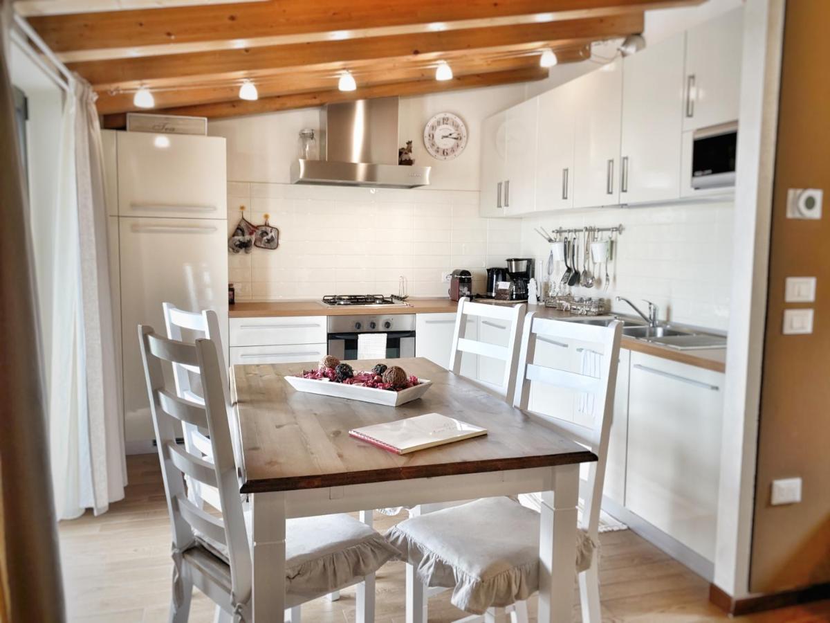 Casa Danema Appartement Sirmione Buitenkant foto