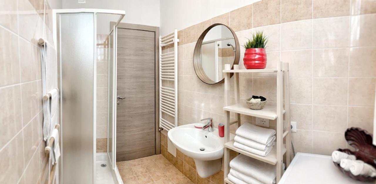 Casa Danema Appartement Sirmione Buitenkant foto