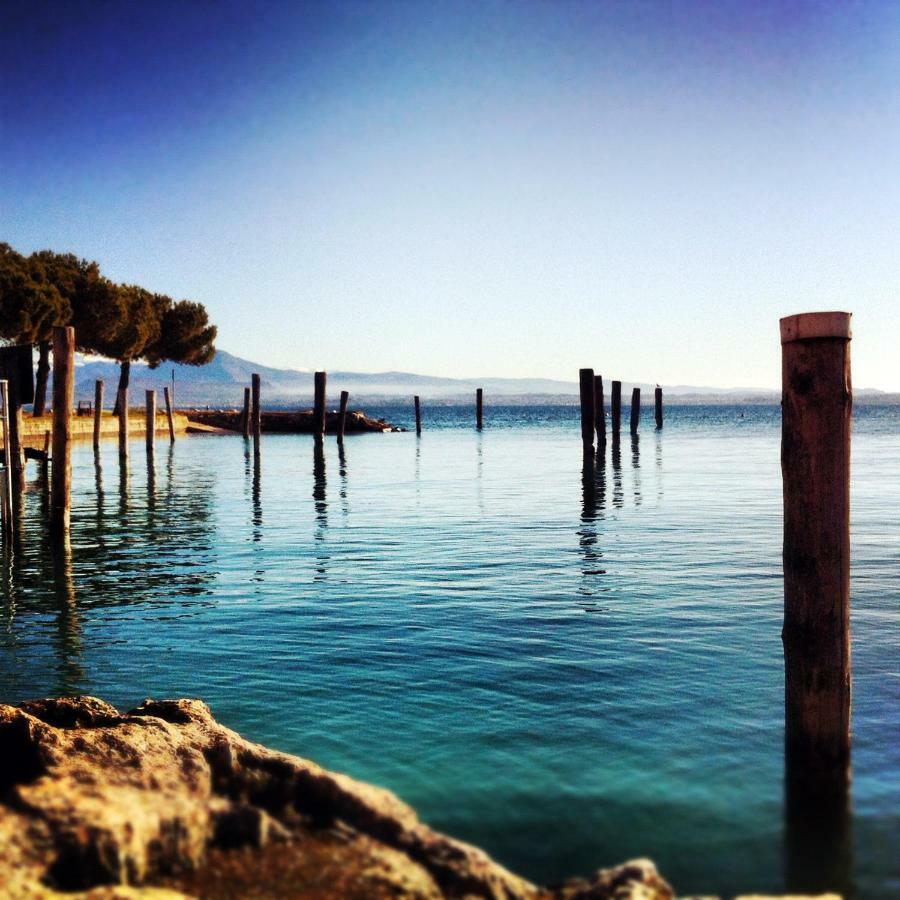 Casa Danema Appartement Sirmione Buitenkant foto